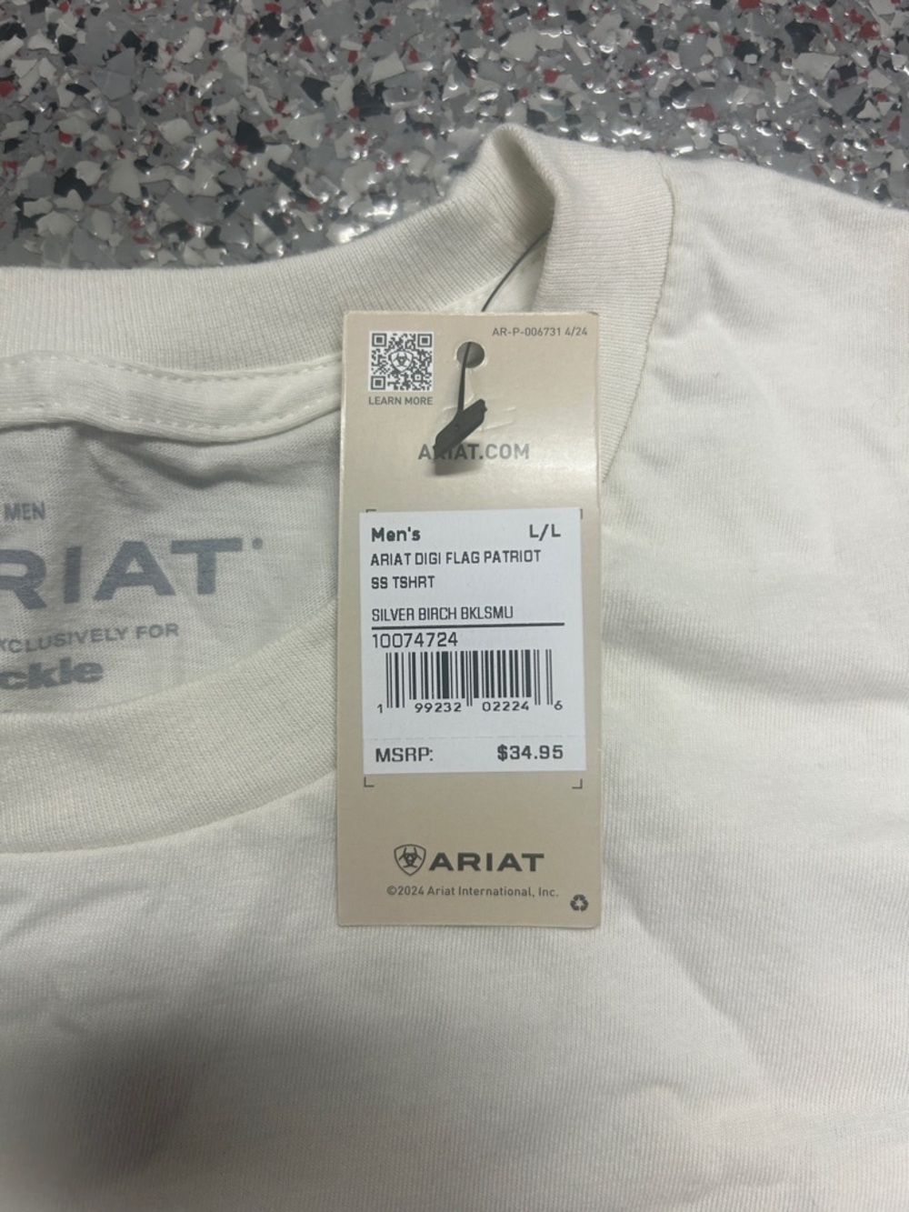 Ariat Men's White Short Sleeve Tee with Chest Flag Logo Large - Picture 2 of 3